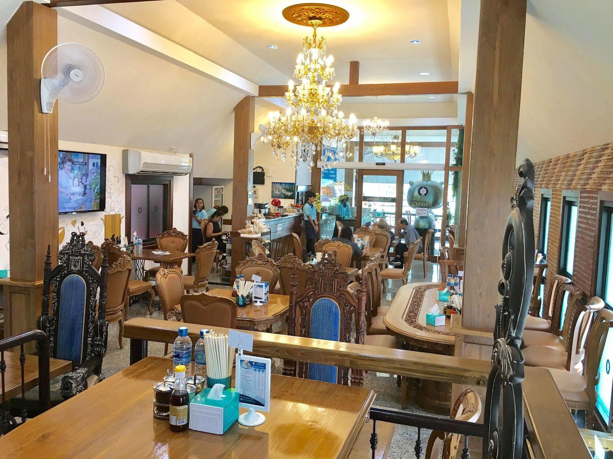 Khunsri Resort Art Boutique Hotel Паттая Екстер'єр фото