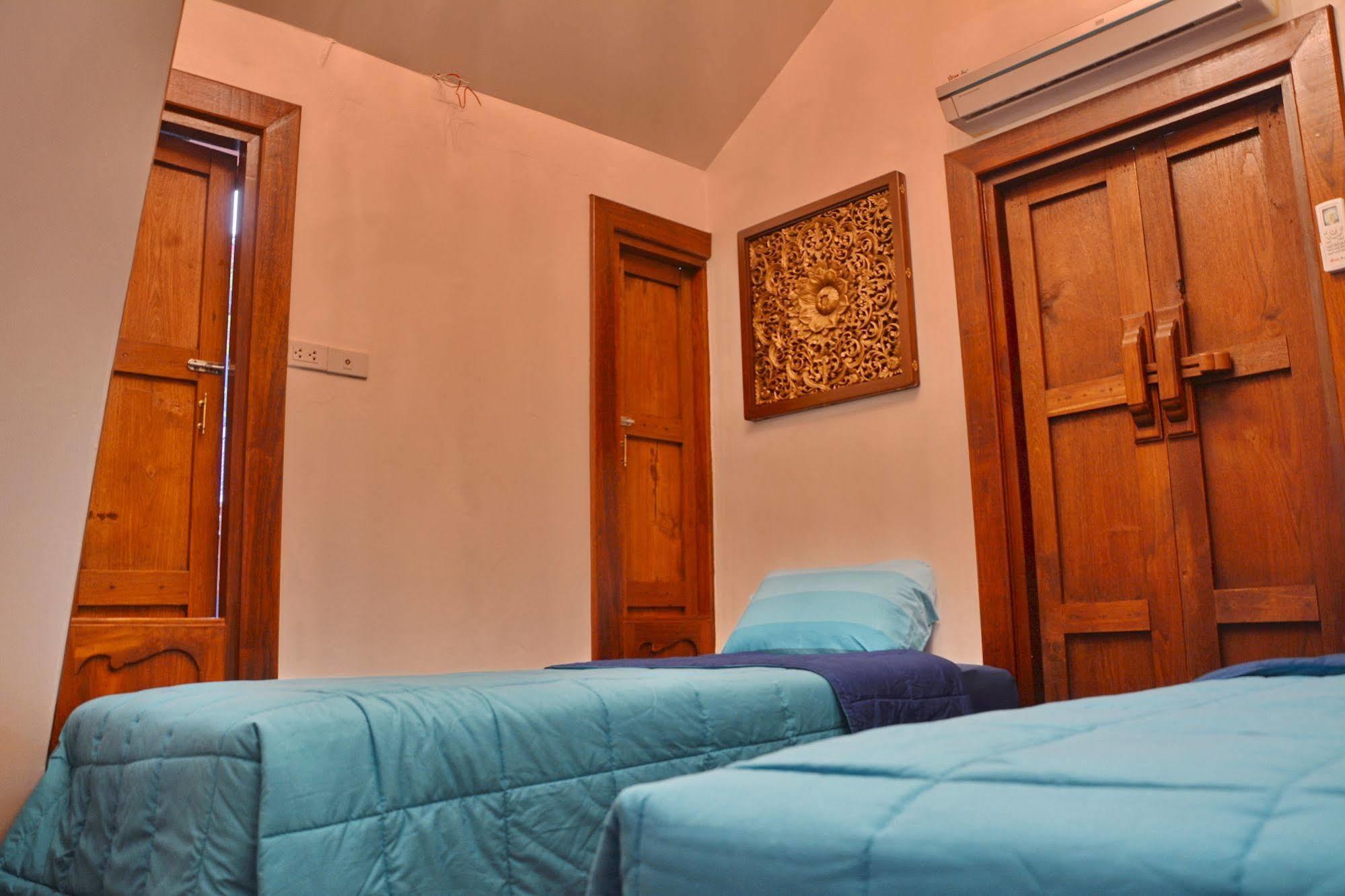 Khunsri Resort Art Boutique Hotel Паттая Екстер'єр фото