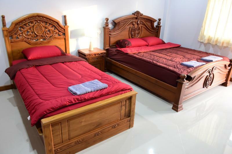 Khunsri Resort Art Boutique Hotel Паттая Екстер'єр фото